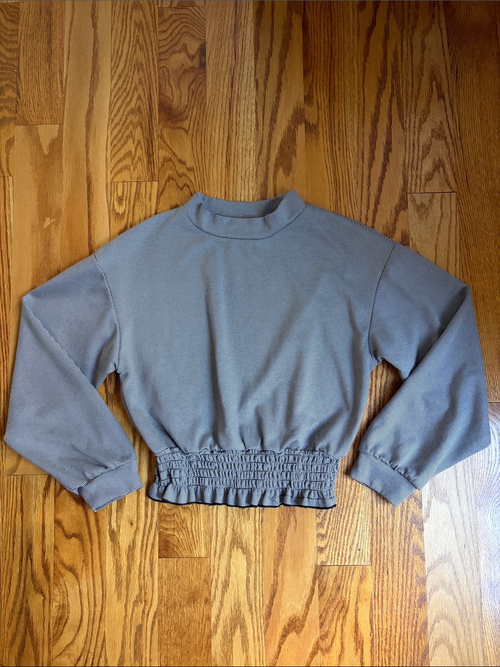 URBAN Romantics Light Gray/White Stripes  Cropped Crewneck Sweatshirt w/Smocked